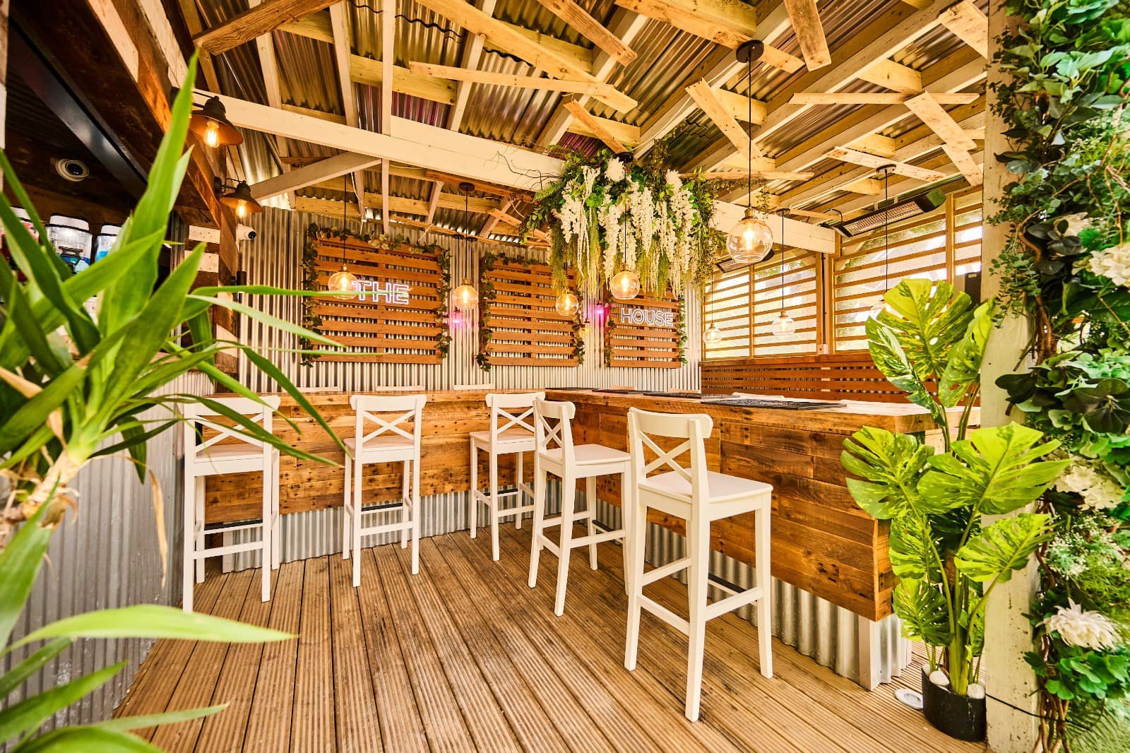 Wedding Venue in Luton – Where Modern Convenience Meets Countryside Charm
