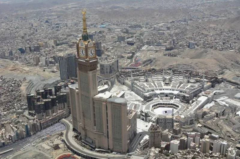 Who Can Guide Your Family Through the Best Umrah Experience in 2026?