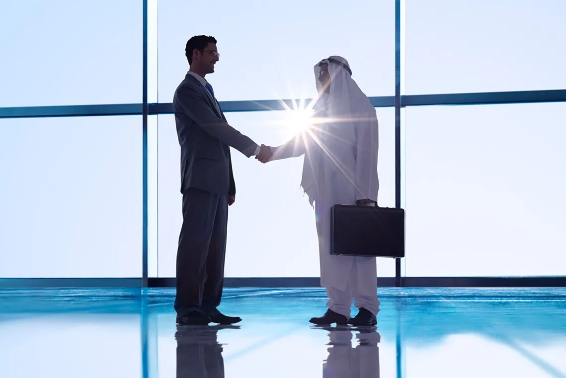 Business Setup in UAE: Mainland vs Free Zone Comparison for Getting a Trade License in Dubai