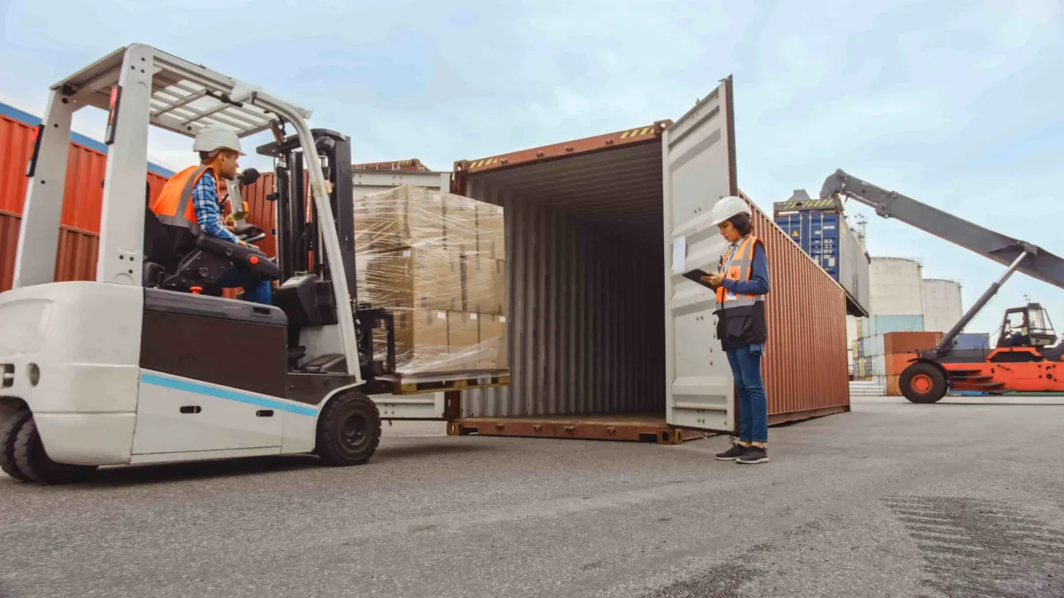 The Future of Logistics: Why Aggregators Are Winning in 2026