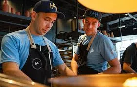 Top Restaurant Mistakes and How F&B Consultants Fix Them