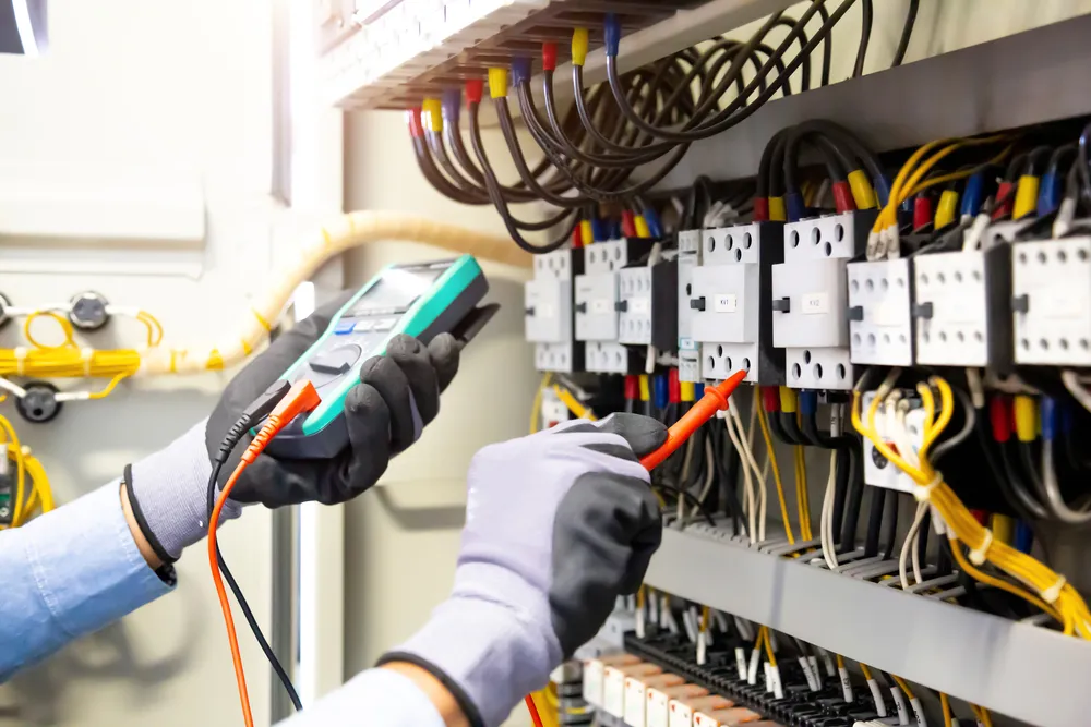 Electricians Near Me: Fast, Licensed Electrical Service Today