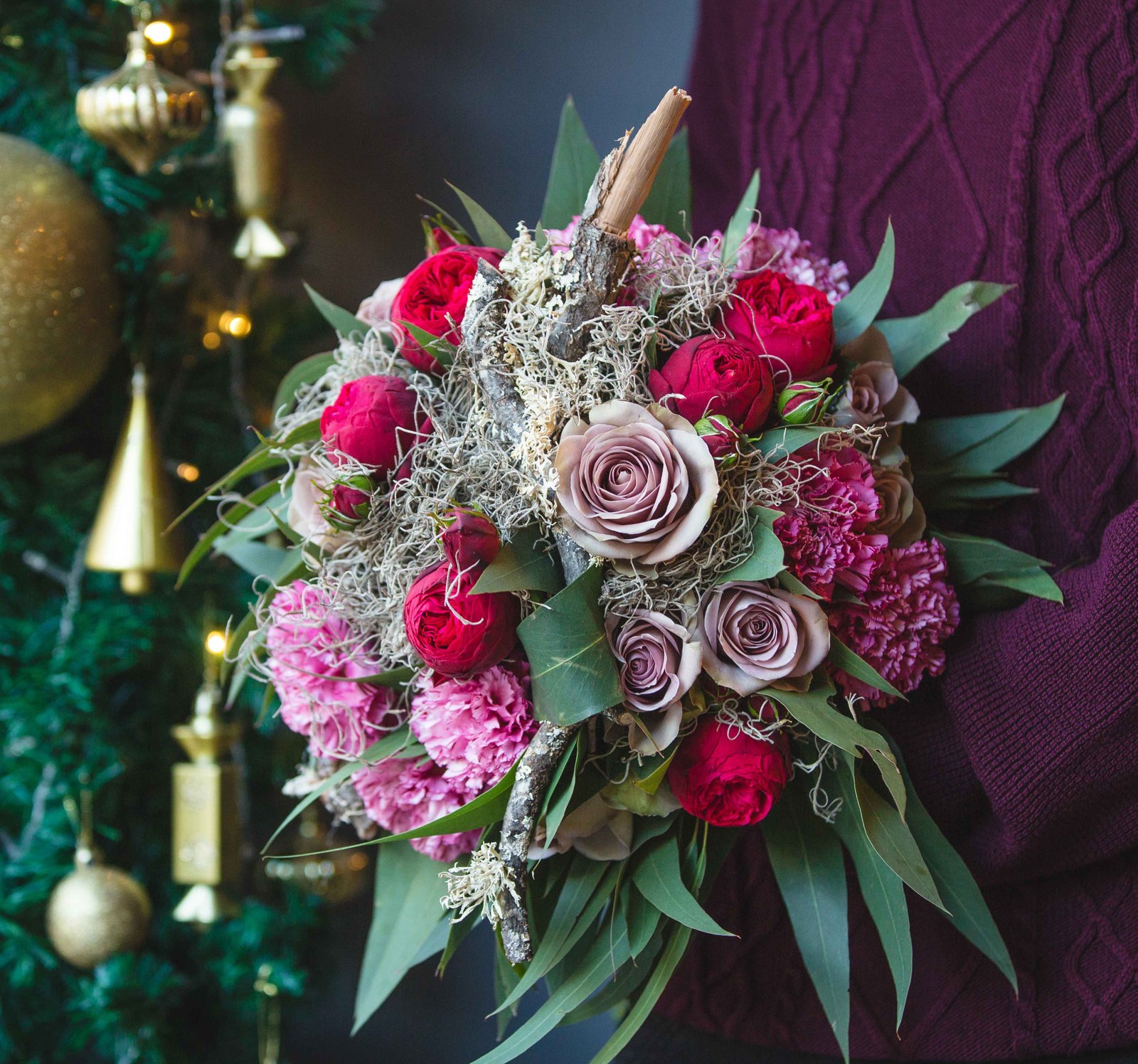 Classic Yet Modern Flowers Bouquet Options Loved by Online Gift Shoppers